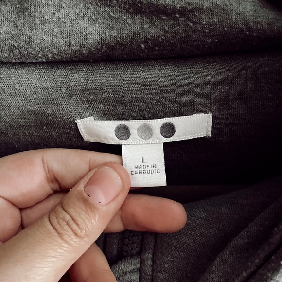 Three Dots Quilted Knit Jacket - Picture 7 of 8